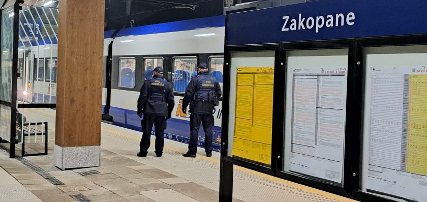Działania małopolskiej Straży Ochrony Kolei „Puchar Świata w Skokach Narciarskich Zakopane 2024”