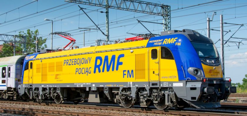 Wakacyjny pociąg RMF FM pod nadzorem SOK