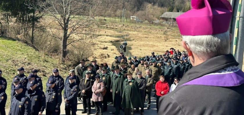 XIII Droga Krzyżowa Służb Mundurowych