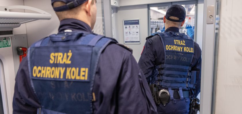 Czterdziestolatek palił marihuanę w pociągu