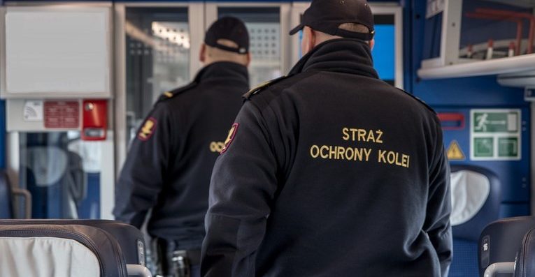 Funkcjonariusze SOK w jeden dzień odnaleźli dwie poszukiwane osoby nieletnie