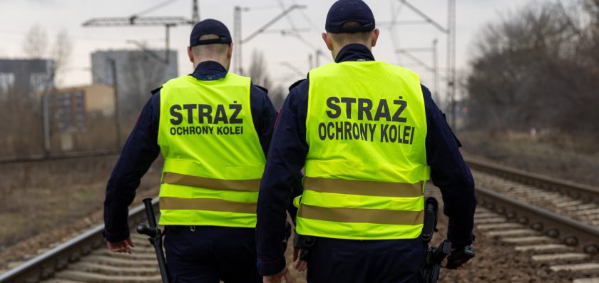 Dwie próby samobójcze udaremnione jednego dnia