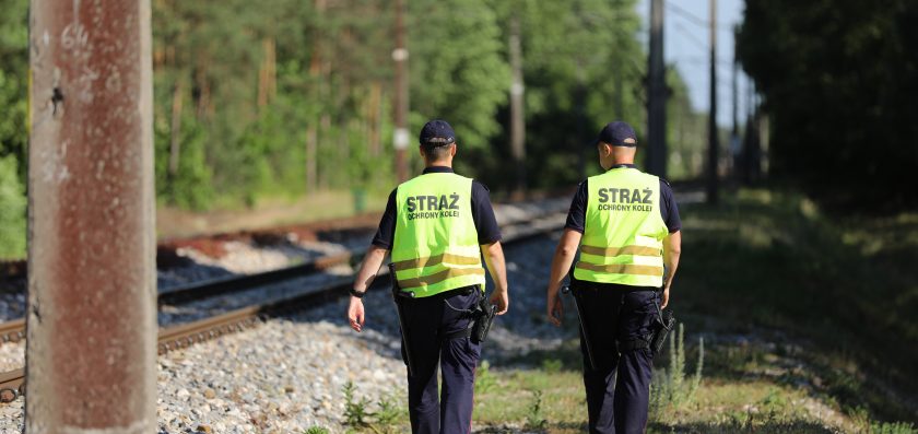 Złodziej na torach przyłapany na gorącym uczynku