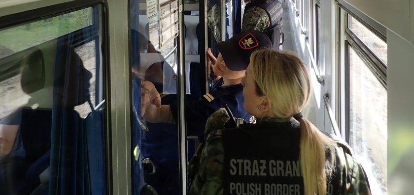 Obywatel Indii chciał nielegalnie dostać się pociągiem do Niemiec