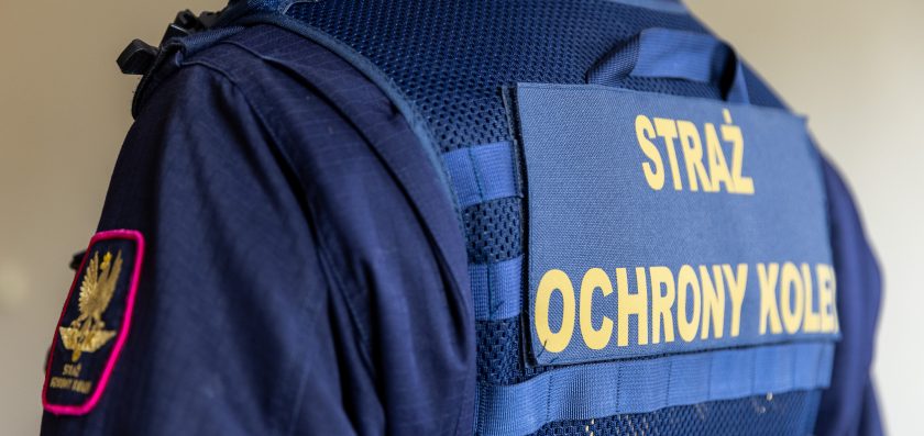 Warszawscy SOKiści odzyskali skradziony telefon i ujęli złodzieja