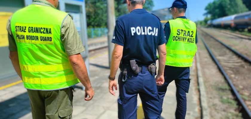 Wspólne działania SOK, Policji i SG na rzecz bezpieczeństwa w transporcie kolejowym
