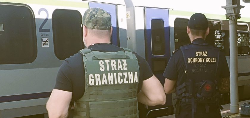 Hindus nielegalnie wjechał pociągiem do Polski