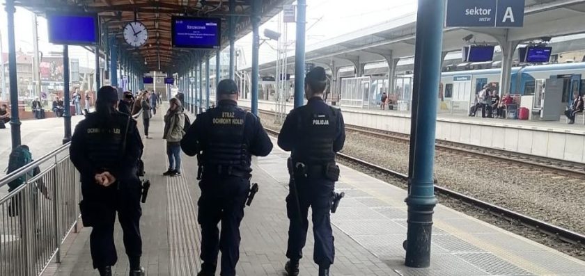 Funkcjonariusze SOK i Policji odnaleźli zaginioną 92-latkę