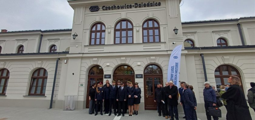 Uroczyste otwarcie dworca w Czechowicach Dziedzicach