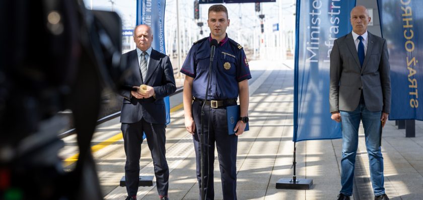 Briefing prasowy na temat bezpieczeństwa