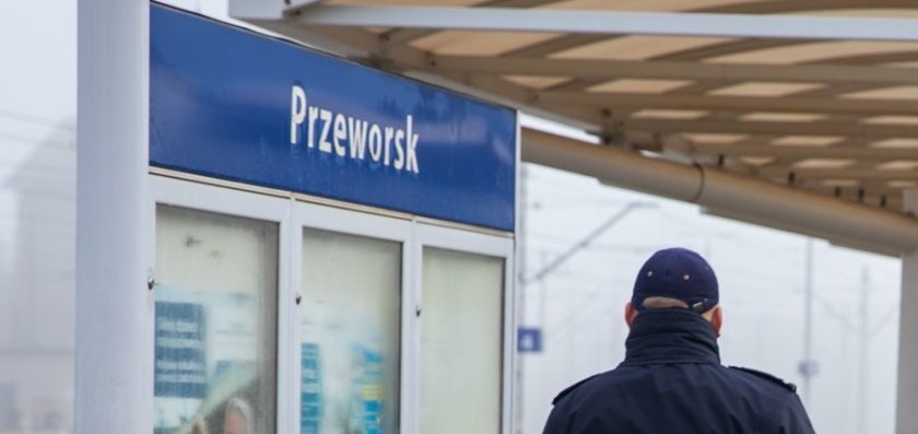 Przebywali w Polsce nielegalnie