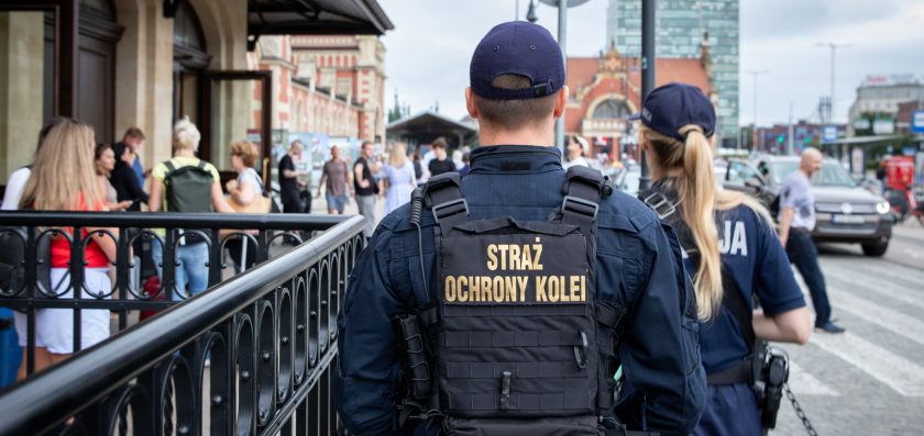 Straż Ochrony Kolei wzmacnia działania na rzecz bezpieczeństwa w okresie wakacyjnym