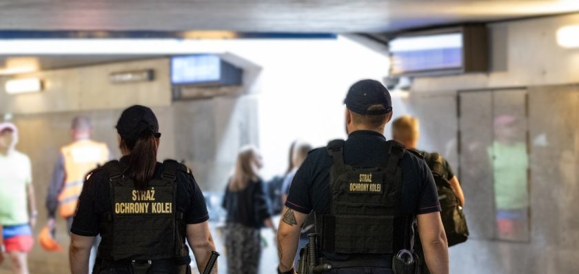 Bójka w tunelu dworca zakończona ujęciem poszukiwanego mężczyzny