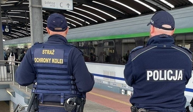 Fotopułapka i szybka reakcja służb. Graficiarz zatrzymany na gorącym uczynku