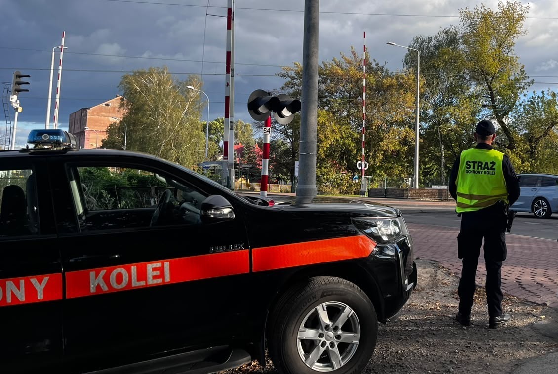 Szczecińscy funkcjonariusze SOK ujęli obywatela Białorusi, który posiadał  przy sobie przedmiot przypominający broń palną