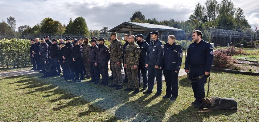Lubelskie ćwiczenia psów służbowych formacji mundurowych