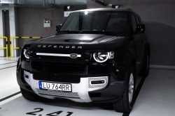 samochód Land Rover Defender