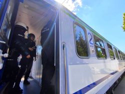 Ćwiczenia funkcjonariuszy SOK i Nieetatowego Pododdziału Prewencji Policji w Białymstoku