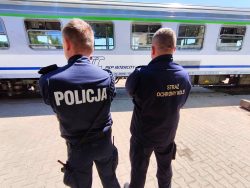 Ćwiczenia funkcjonariuszy SOK i Nieetatowego Pododdziału Prewencji Policji w Białymstoku