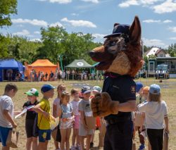 Piknik Bezpieczne Wakacje z udziałem Ministra Infrastruktury