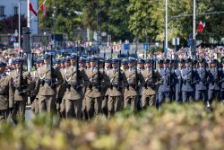 Udział Komendanta Głównego SOK w obchodach Święta Wojska Polskiego