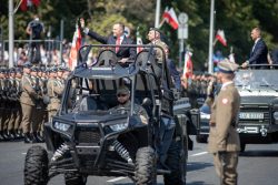 Udział Komendanta Głównego SOK w obchodach Święta Wojska Polskiego
