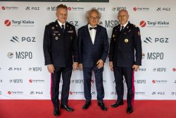 XXXIII Międzynarodowy Salon Przemysłu Obronnego z udziałem funkcjonariuszy Straży Ochrony Kolei