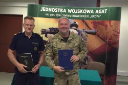 Komenda Główna Straży Ochrony Kolei i Jednostka Wojskowa AGAT podpisały porozumienie