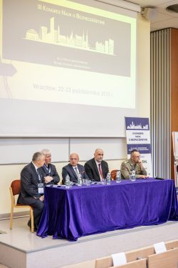 Komendant Główny SOK na III Ogólnopolskim Kongresie Nauk o Bezpieczeństwie