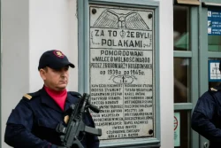 Uroczystość upamiętniająca pomordowanych kolejarzy w Radomiu