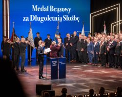 Odznaczenia państwowe dla zasłużonych funkcjonariuszy i pracowników Straży Ochrony Kolei
