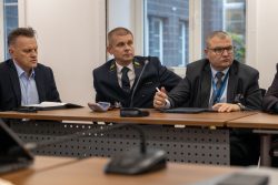 Po aktach dywersji Ministerstwo Infrastruktury intensyfikuje współpracę Straży Ochrony Kolei z innymi służbami