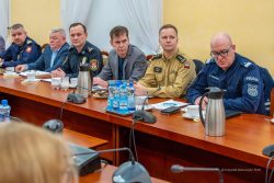 Odprawa wojewody ze służbami w związku z sytuacją pogodową
