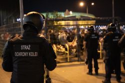 Zabezpieczenie przejazdu uczestników imprez masowych przez Straż Ochrony Kolei