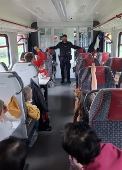 Uczniowie z wizytą w Straży Ochrony Kolei