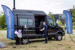 „Bezpieczne Niebo” – Rodzinny Dzień z Dronami w Warszawie