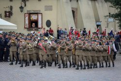 Jubileusz 35-lecia Straży Miejskiej m.st. Warszawy na Placu Zamkowym