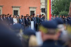 Jubileusz 35-lecia Straży Miejskiej m.st. Warszawy na Placu Zamkowym