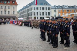 Jubileusz 35-lecia Straży Miejskiej m.st. Warszawy na Placu Zamkowym