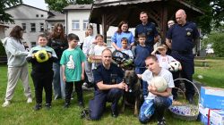 Przemyscy funkcjonariusze SOK z wizytą w Domu Dziecka