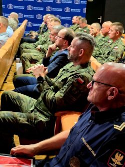 Funkcjonariusze SOK odznaczeni za honorowe krwiodawstwo