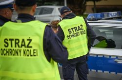 Bezpieczeństwo na przejazdach kolejowo-drogowych